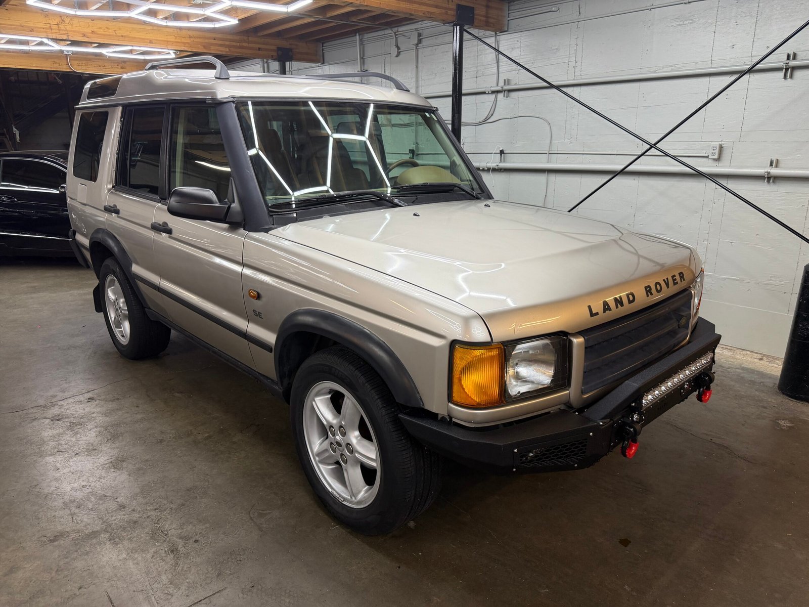 2002 Land Rover Discovery Series II SE's photo